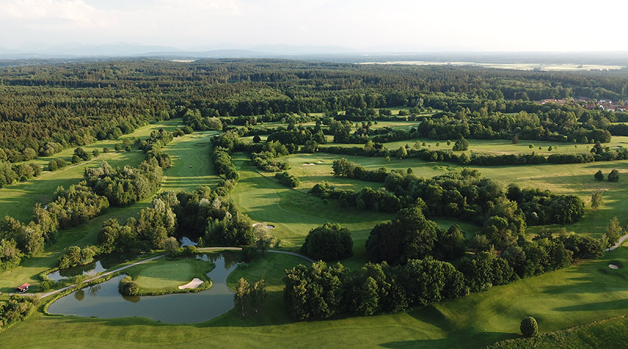 Golfanlage Schloss Egmating Luftbild